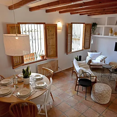Casa En Bellaguarda *