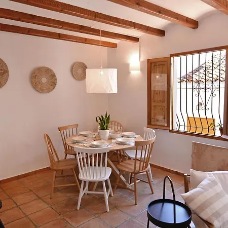 Сasa de vacaciones Casa En Bellaguarda